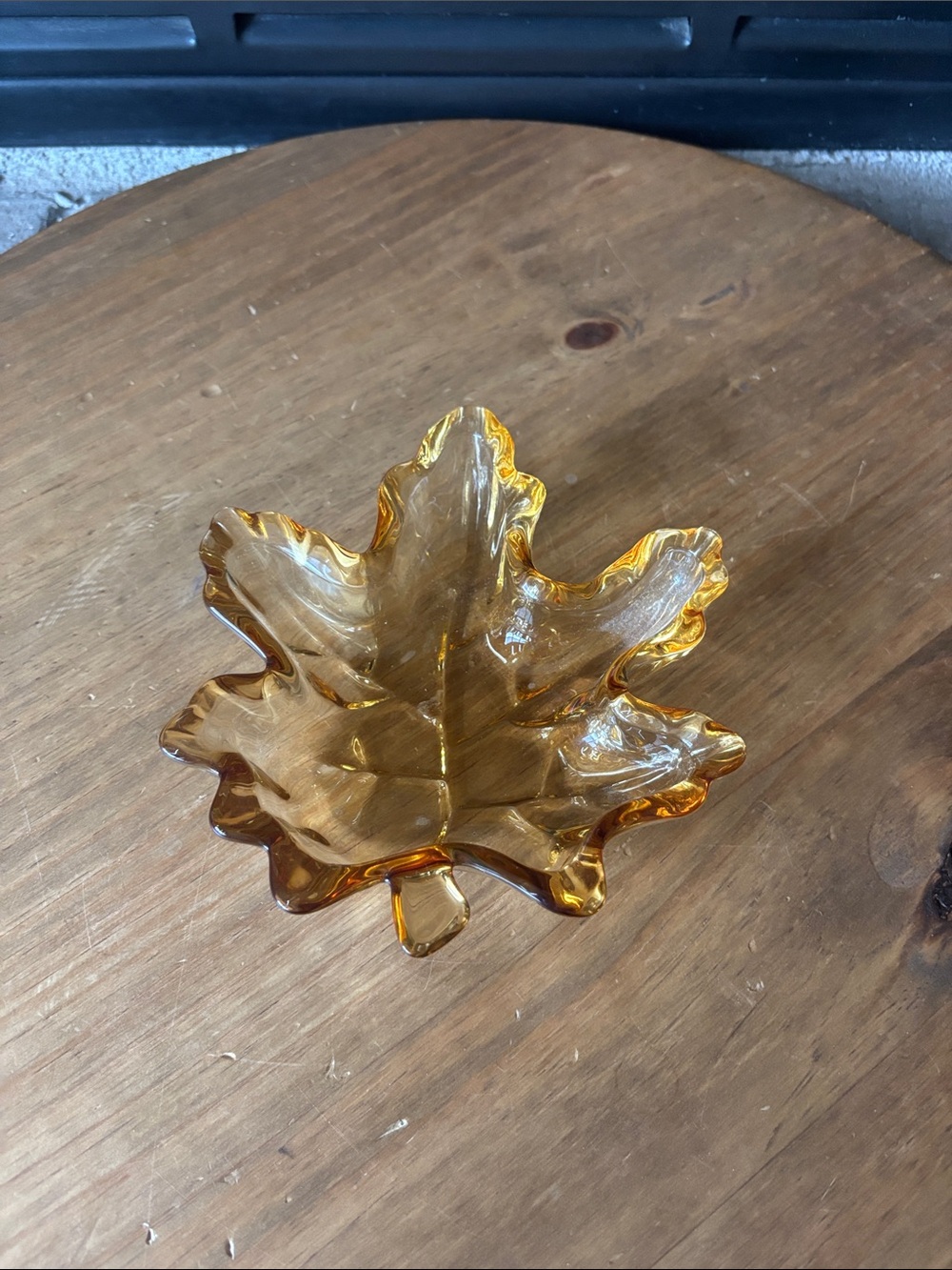 Fall Amber Colored Glass Maple Leaf Dish Catch All Autumn Decor GIFT GUC